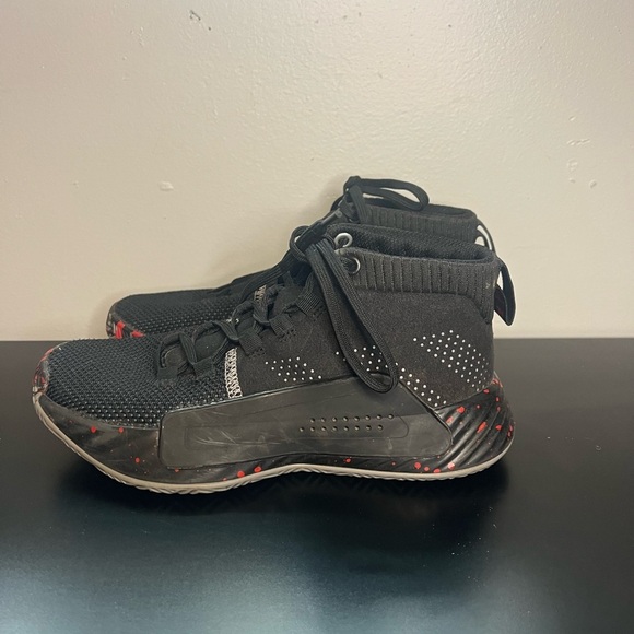 Other - Adidas Dame “Peoples Champ”